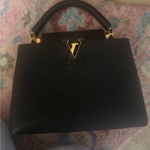Louis Vuitton Capucines black & gold